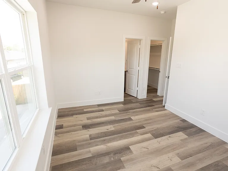 3146 Wayside Ave — Photo 18