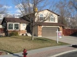 9677 S 835 E, Sandy, UT 84094