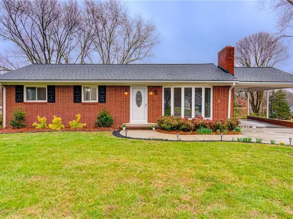 246 N Bunker Hill Rd, Colfax, NC 27235