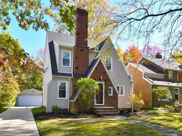 2459 Eaton Rd, University Heights, OH 44118