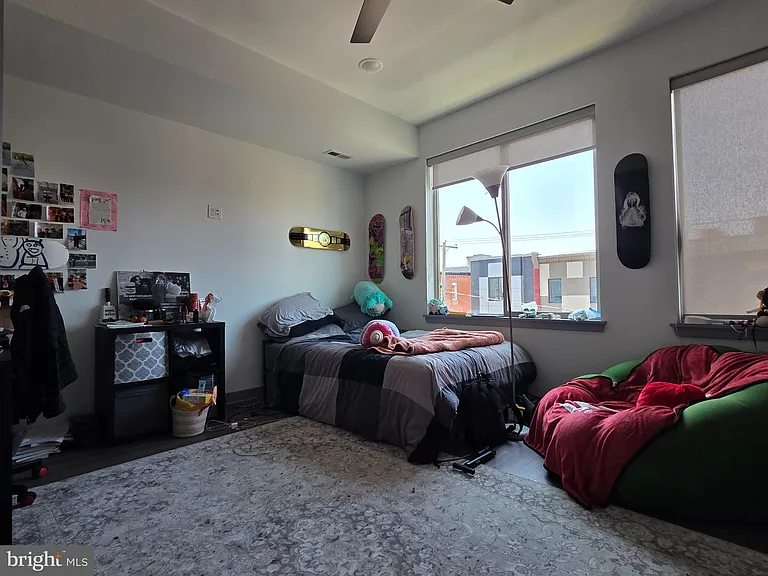 417 W Berks St #2 — Photo 6