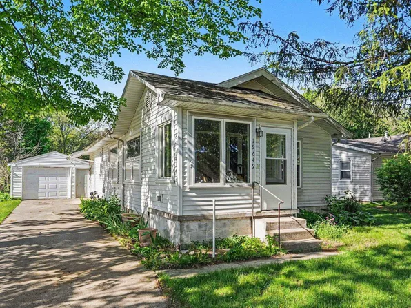 19649 Darden Rd, South Bend, IN 46637