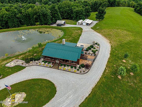 4th image of 1572 Ashes Creek Ln