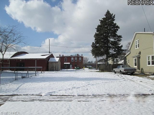 1st image of 234 1st St NW