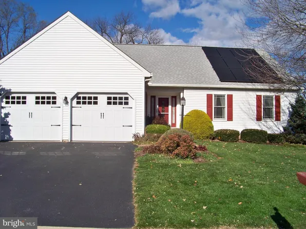 259 Raspberry Rd, Leola, PA 17540