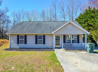3345 Hunting Wood Ct, Gastonia, NC 28052