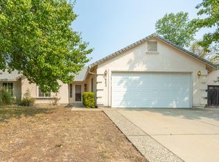 863 Paramount Way, Redding, CA 96003