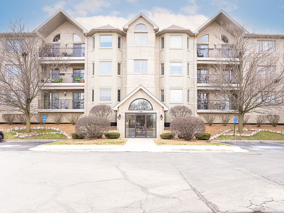 1st image of 11840 Windemere Ct APT 103
