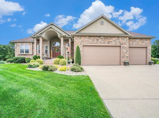 57641 Hearthstone Ct, Goshen, IN 46528