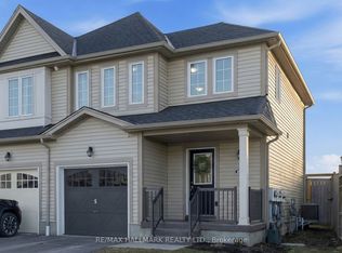 30 Trowbridge St, Woolwich, ON N0B 1M0