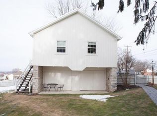 317 Owl Hill Rd, Lititz, PA 17543