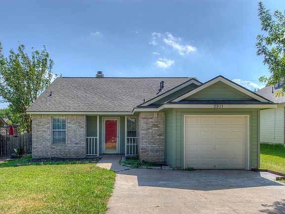 2nd image of 2311 Lasso Dr #2311