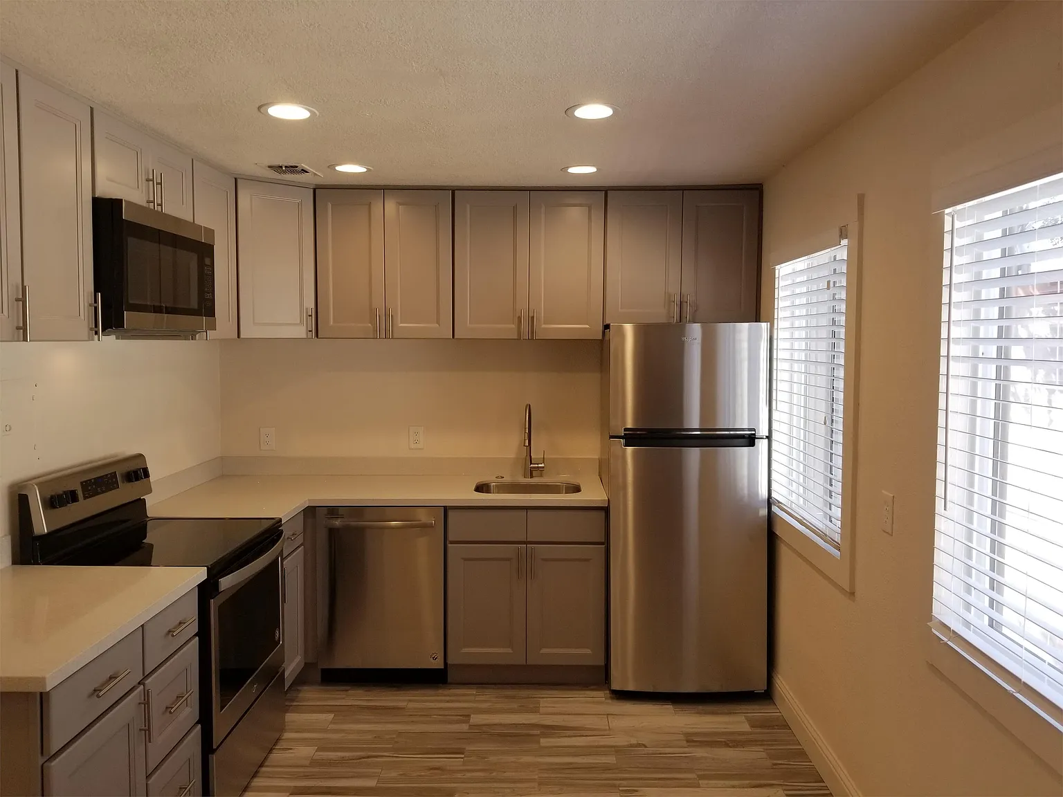 1716 H Street, Sacramento, CA 95811 - 6 — Photo 1