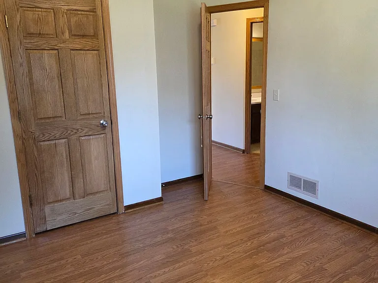 7829 Xerxes Ct N — Photo 12