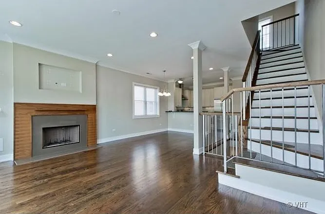 2 bed, 2.0 bath, 1660 sqft, $3,800 — Photo 3