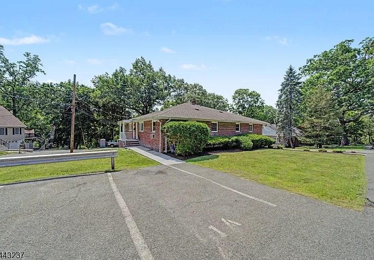 703 Boonton Ave #703 — Photo 17