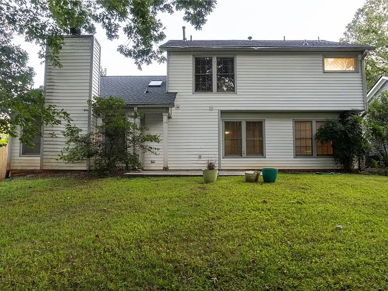110 Beaverwood Ln — Photo 15