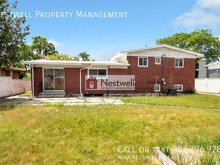 9329 S Sneddon Dr — Photo 16