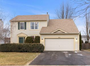 715 Thompson Ave, North Aurora, IL 60542