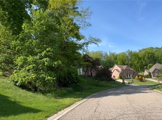 519 Rodgers Dr, Pittsburgh, PA