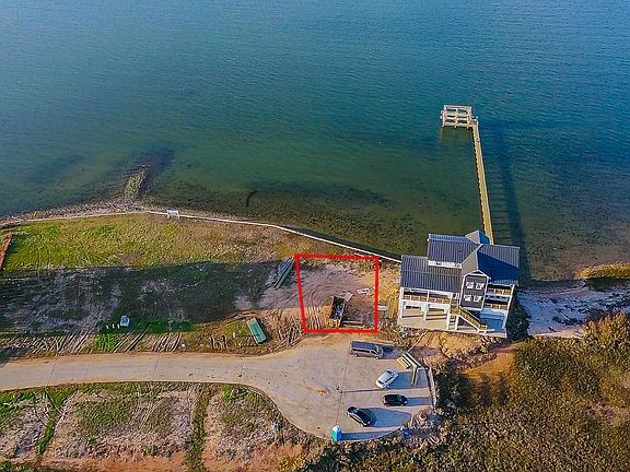 4th image of 1406 Bay Pointe Dr
