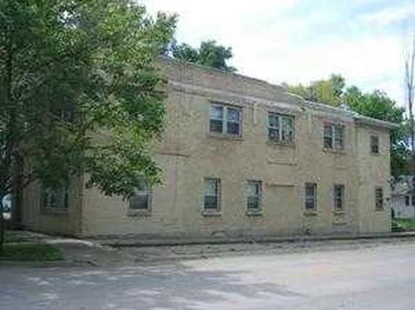 1100 Grant Ave, Waterloo, IA 50702