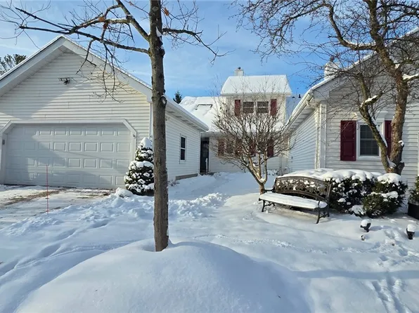 6667 Hidden Lake Trl, Brecksville, OH 44141