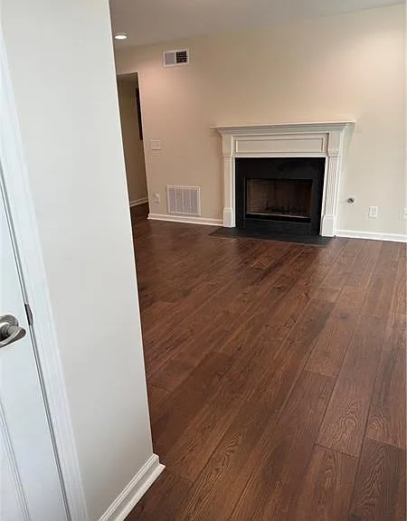 907 Natchez Trce — Photo 2