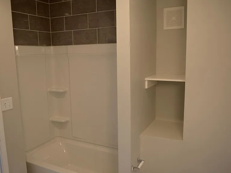 467 Taylor St — Photo 11