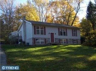 802 Ravine Rd, Downingtown, PA 19335