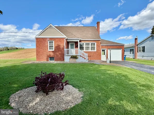 3855 Brumbaugh Rd, New Enterprise, PA 16664