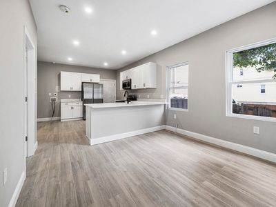 43 Chelmsford St, Lawrence, MA, 01841