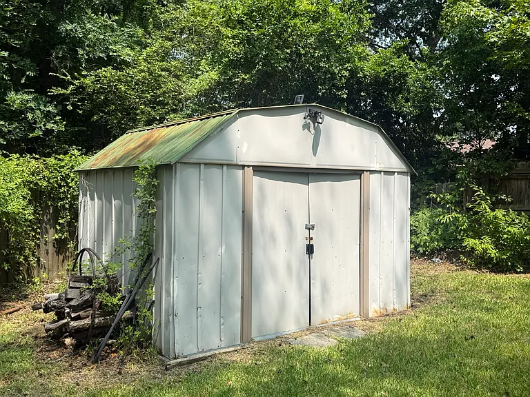 1302 E Wright Rd — Photo 33