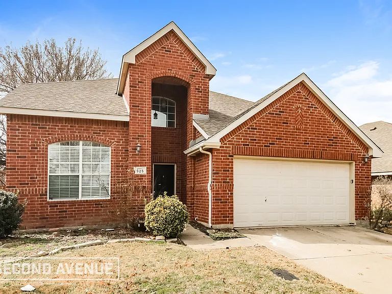 925 Warbler — Photo 1