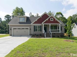512 Wood Valley Dr, Four Oaks, NC 27524