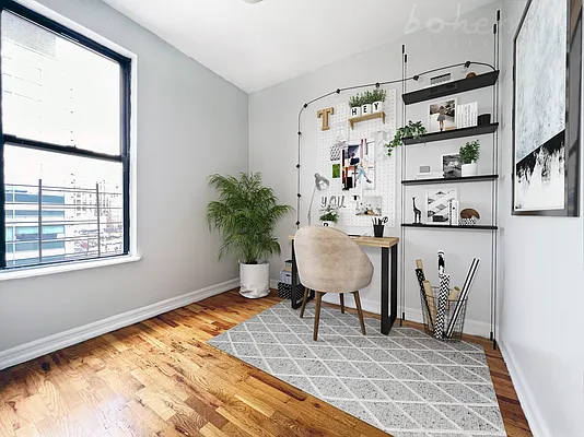 Rented by Bohemia Realty Group | media 19