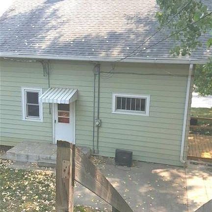 3rd image of 2413 Court St