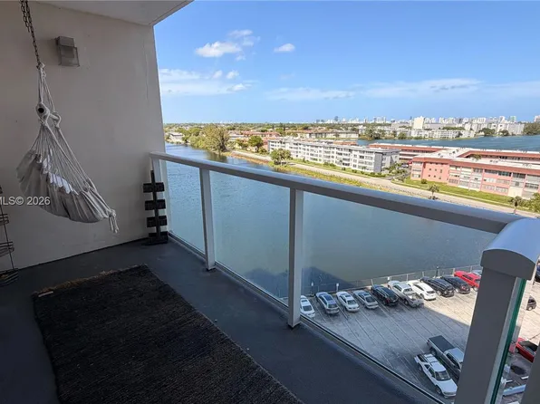 1351 NE Miami Gardens Dr, Miami, FL