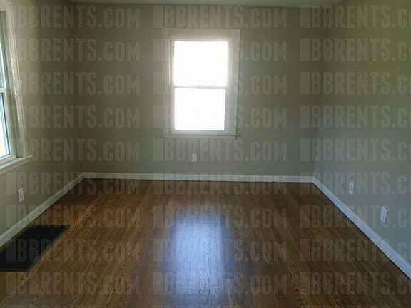 4th image of 5631 Karen Ave
