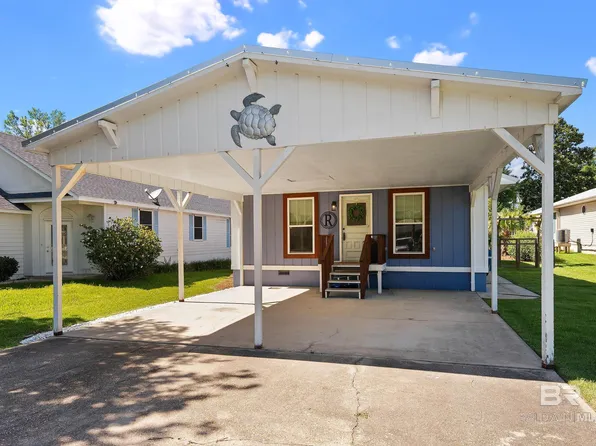 472 W Canal Dr, Gulf Shores, AL 36542