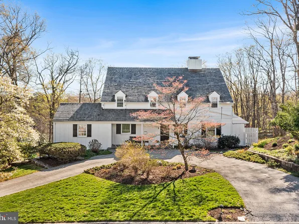 130 Colket Ln, Devon, PA 19333