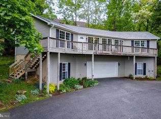 45 Carter Ln, Harpers Ferry, WV 25425