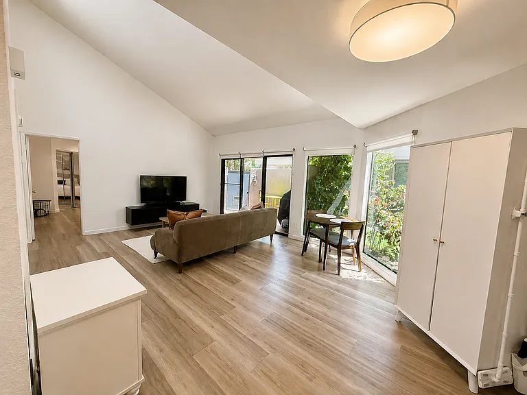 71840 Eleanora Ln #71840 — Photo 5