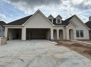 228 Cody Ln, Lumberton, TX 77657