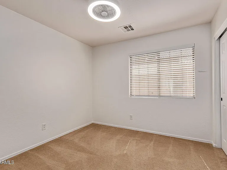 15864 W Anasazi St — Photo 25