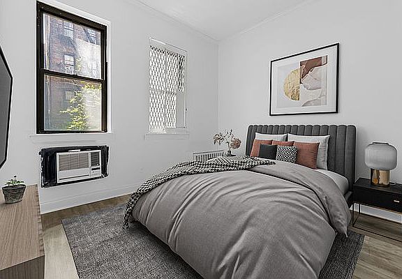 4th image of 349 E 14th St #2A