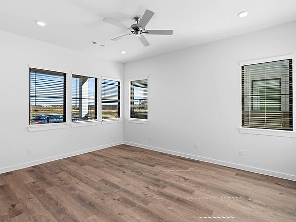 5th image of 3324 Indigo Way