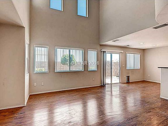 3rd image of 9907 Copano Bay Ave