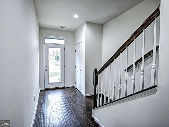 Entry from front side