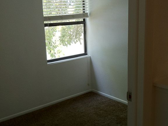 OFFICE-DEN